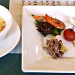 城北飯店 - リッチコース-３色パレット皿冷菜とスープ