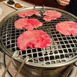 Yakiniku Aiueo - 