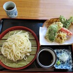 Soba Doko Ro Yama Ka - うどん、天ぷら