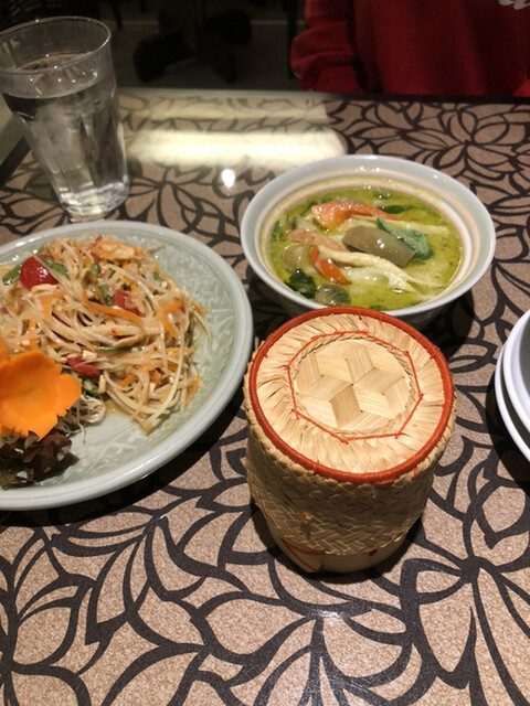 バーン リムナーム Baan Rim Naam 祇園四条 タイ料理 食べログ
