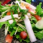 韓屋仁 - ランチのサラダ