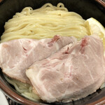 Seaburano Kami Fushimi Gouriki - 熟成醤油せせりつけ麺（大）