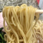 家系ラーメン 武将家 - 【再訪】麺