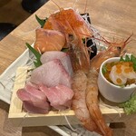 寿司と天ぷら ニューツルマツ - 刺身目利きの魚屋箱盛