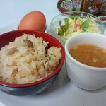 カフェ ド ジューシー - 料理写真:日替りおこわ（無料・ドリンク代のみです）