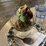 BUoY cafe - アイスクリームは2種類選べます
                        きな粉と抹茶のアイスクリーム