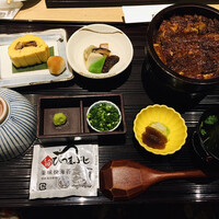 うなぎ和食  しら河 今池ガスビル店 - 上からパチリ