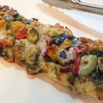 マルシェ　オ　パン　 - 菜園野菜とセミドライトマトのパン
