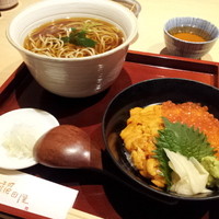 個室処 稲田屋はなれ 八重洲店 - プリン体タップリf(^^