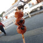 馬籠館本館横 出店 - 五平もち(150円)