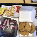 マクドナルド - 料理写真:ハンバーガー、ポテト&チキン