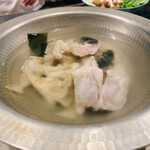 花邑 - 虎河豚の厚切りシャブシャブ