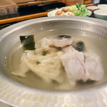 花邑 - 虎河豚の厚切りシャブシャブ