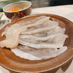 花邑 - 虎河豚の厚切りシャブシャブ