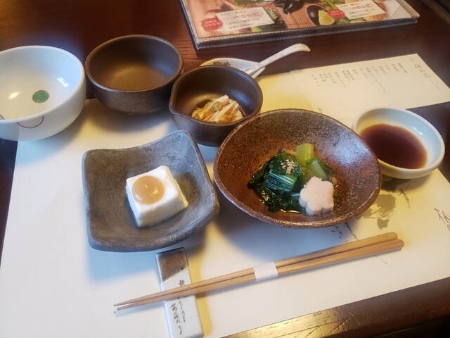 梅の花 青葉台店 本城 豆腐料理 湯葉料理 食べログ