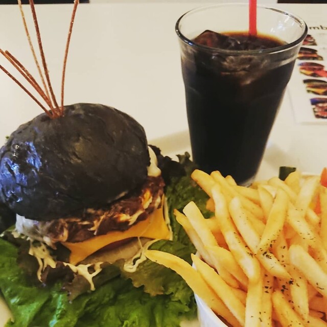 ボンボンバーガー Bombom Burger 徳島 ハンバーガー 食べログ
