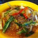 地球屋にんげん亭 - 牛肉と春雨のチャプチェ
      