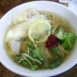 麺屋 一八 - 梅しそ鶏冷しらぁ麺