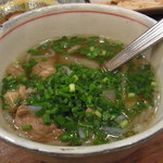 よし田 - ピリ辛肉スープ