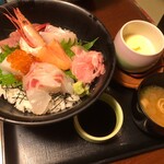 遊食房屋 - 海鮮贅沢丼（1,400円）_2020年10月