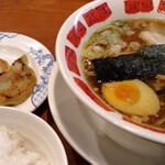 バーミヤン - 味玉ラーメン599+税、餃子ごはんセット389+税