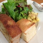 アド・パンデュース - パン･サラダ