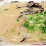 博多とんこつラーメン 源 - 