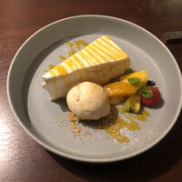 ワカヌイ グリル ダイニング バー 東京 - 