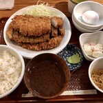 とんかつは飲み物。 - 「漢のミルフィーユ定食」(1780円)