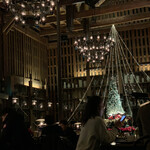 北一ホール - ホールはクリスマスの装い