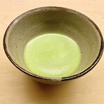 道人 - ご主人の点てた抹茶。