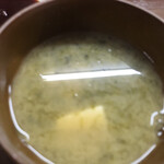 居喰処 光 - 2020/11/15
      本日の日替り 海鮮丼 500円