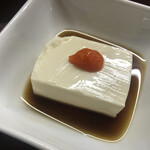 居喰処 光 - 2020/11/15
      本日の日替り 海鮮丼 500円