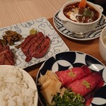 牛たん焼きと伊達ごはん だてなり屋 - 