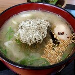 Shunsai Washoku Yoshida - 鯛ラーメン　1,000円