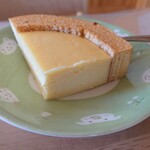 Dessert de COLOCO - 堅焼きバウムとレアチーズの共演がステキ