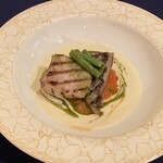 レストラン フィーネ - ヨコワのグリエ白ワインソース