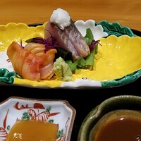 日本料理 幸庵 - 鰤の藁焼きには長芋。焼けた部分の舌触りが滑らかになりました。　大好きな赤貝は甘みの少ない酢味噌で美味しい。