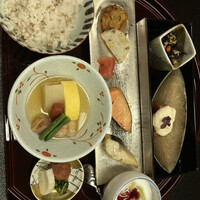 生簀割烹　海幸 - 