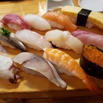 Sushi Izakaya Yataizushi - すし竹12貫　1,299円