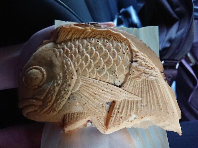 丸子峠鯛焼き屋 安倍川 たい焼き 大判焼き 食べログ