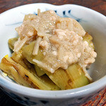 よし半 - お通し（焼きナスのそぼろあんかけ）