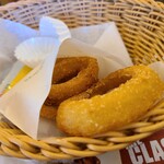 フレッシュネスバーガー - 料理写真:オニオンリングS(280円)です。