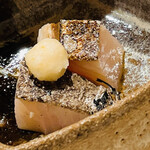 すし宮川  - サワラの藁焼き