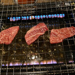 ヤキニク ホルモン どうげん - 