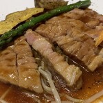 らぶた - とんテキ（四日市風ソース）…1380円+税