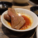 焼肉 ジャンボ - 