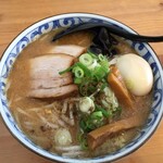 麺屋 三四七 - 味玉味噌ラーメン（税込900円）