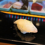 幸寿し - ひらめ