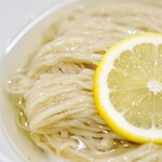 らぁめん 倉井 - 麺もイケてます